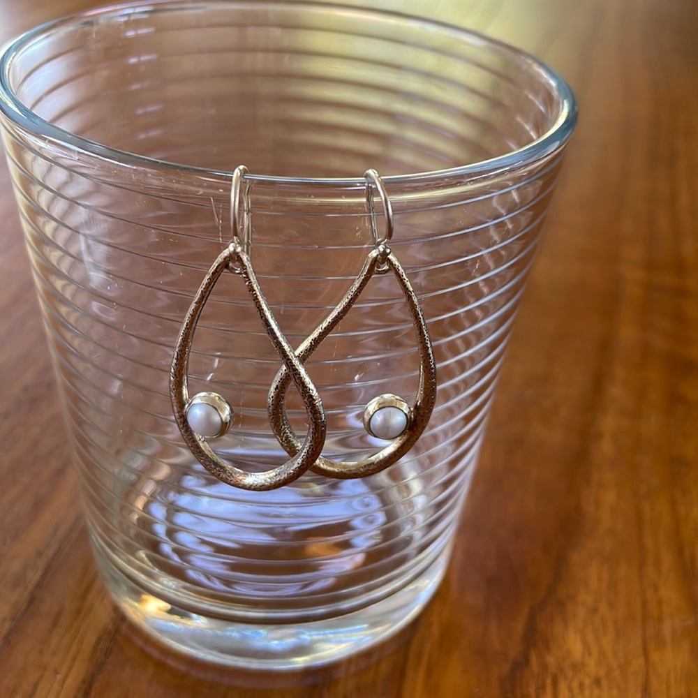 Teardrop dangle Silpada earrings